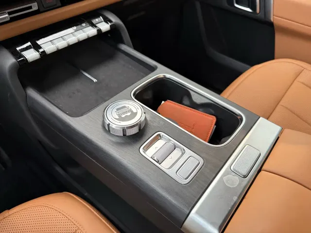 iCAR V27 — Фото автомобиля 13