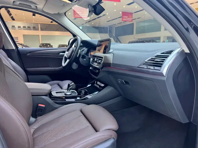 BMW X3 — Фото автомобиля 17