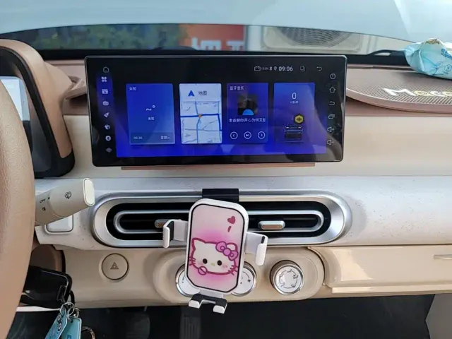 Wuling Hongguang Mini EV — Фото автомобиля 12