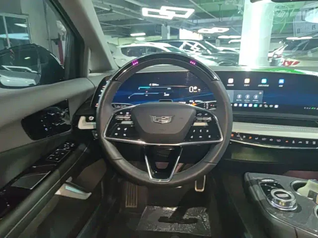 Cadillac Optiq — Фото автомобиля 10