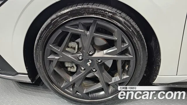 Hyundai Avante CN7 — Фото автомобиля 5
