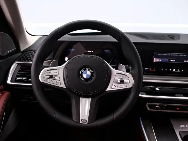 BMW X5 — Фото автомобиля 7