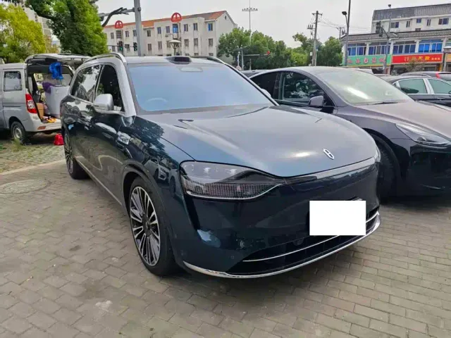 Aito M9 — Фото автомобиля 2