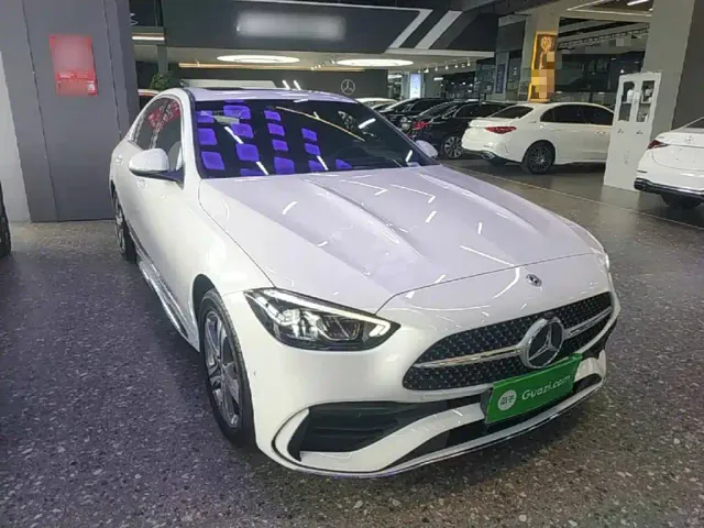 Mercedes-Benz C-Class — Фото автомобиля 3