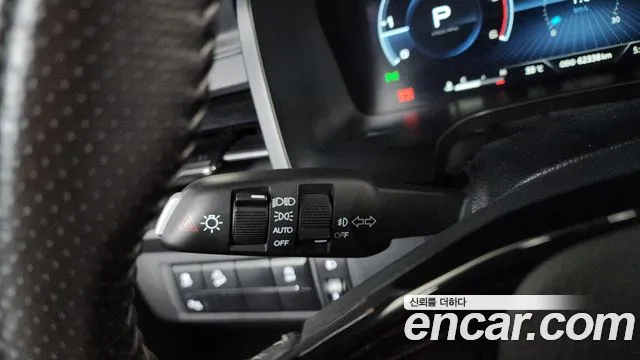 KG_Mobility_Ssangyong Rexton Новый Rexton Sport Khan Дизель 2.2 4WD — Фото автомобиля 26