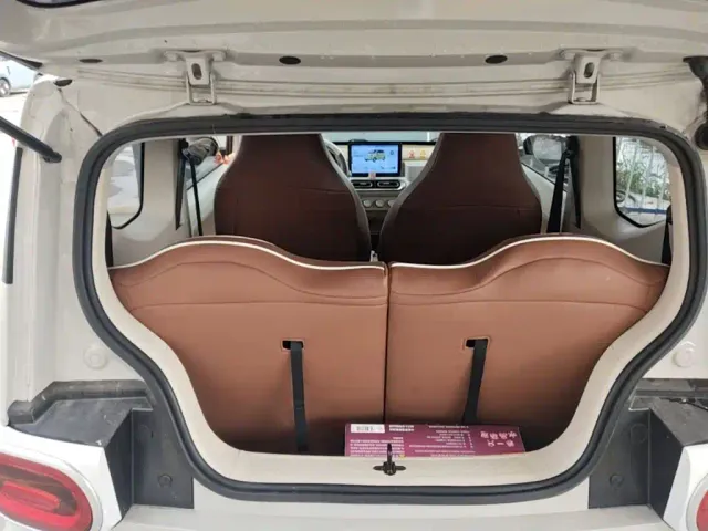 Wuling Hongguang Mini EV — Фото автомобиля 18