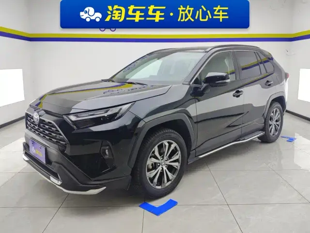 Фотография автомобиля — Toyota RAV4