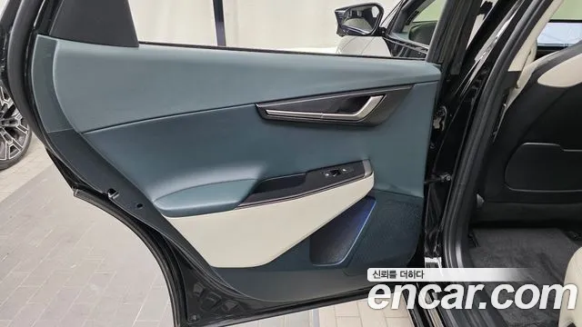 Kia EV6 New — Фото автомобиля 29