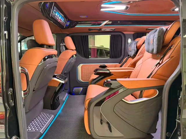 Toyota HIACE — Фото автомобиля 8