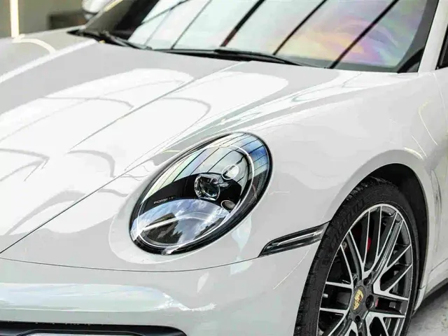 Porsche 911 — Фото автомобиля 12