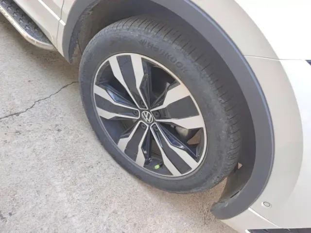 Volkswagen Tiguan L — Фото автомобиля 6