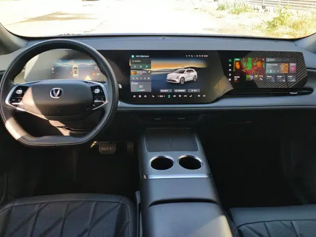 Changan CS75 Plus — Фото автомобиля 12