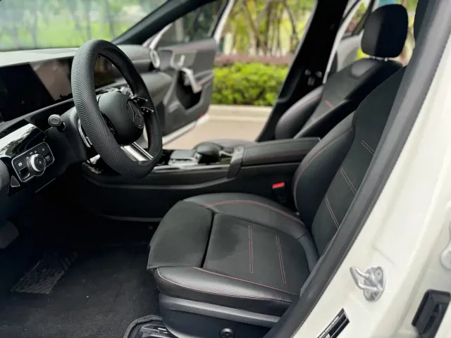 Mercedes-Benz A-Class — Фото автомобиля 7