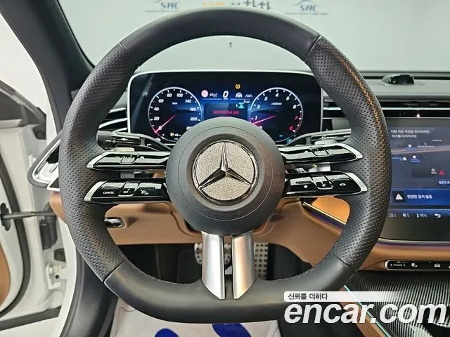 Mercedes-Benz E-Class W214 — Фото автомобиля 9
