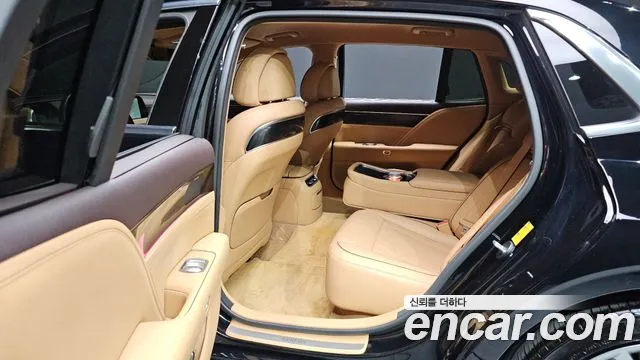 Genesis G90 RS4 — Фото автомобиля 17