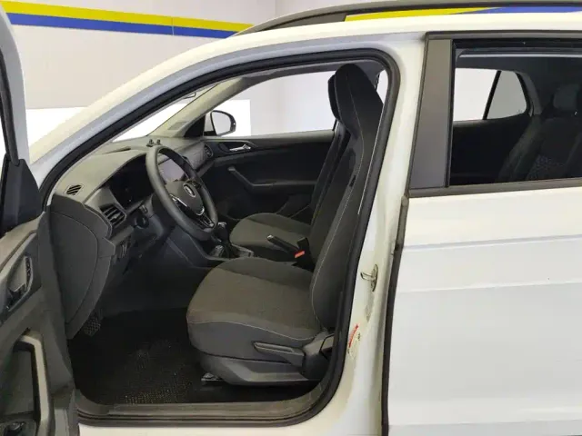 Volkswagen T-Cross — Фото автомобиля 9