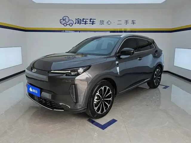 Фотография автомобиля — Changan Qiyuan Q05
