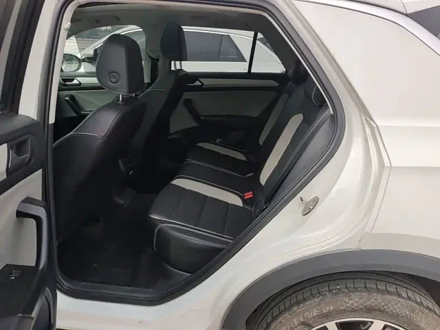Volkswagen Volkswagen T-ROC 2024 280TSI DSG 2WD Time Edition — Фото автомобиля 16