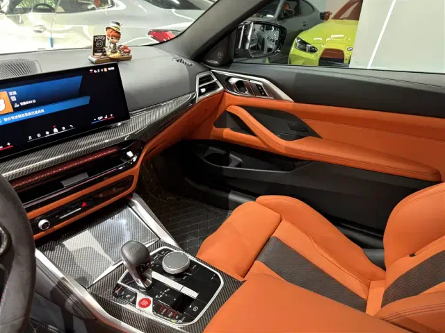 BMW M4 — Фото автомобиля 8