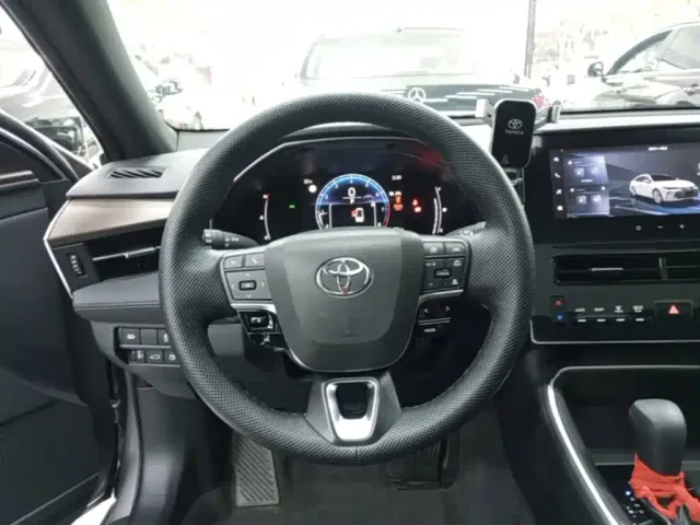 Toyota Avalon — Фото автомобиля 10