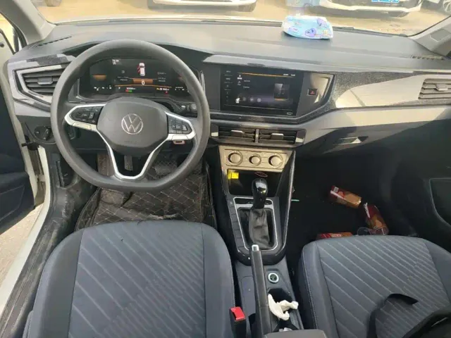 Volkswagen Lavida — Фото автомобиля 9