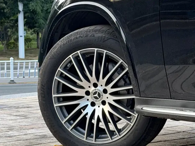 Mercedes-Benz GLC-Class — Фото автомобиля 11
