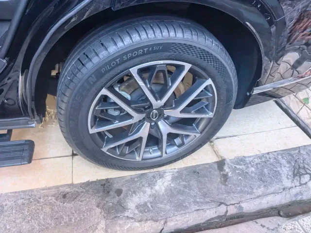 GAC Trumpchi GS8 — Фото автомобиля 14