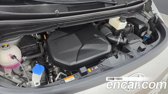 Hyundai Staria — Фото автомобиля 9