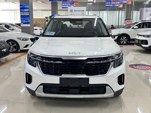 Kia Seltos — Фото автомобиля 2