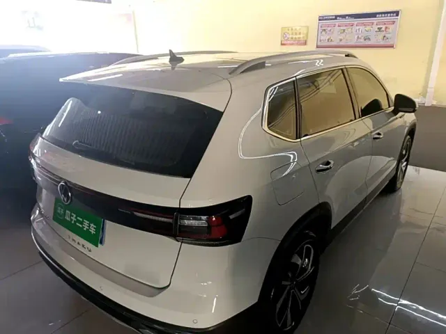 Volkswagen Tharu — Фото автомобиля 6