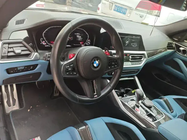 BMW M4 — Фото автомобиля 6