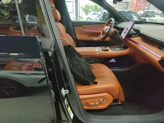 Changan Qiyuan Q07 — Фото автомобиля 24