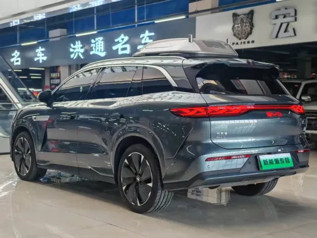 BYD Tang L — Фото автомобиля 5
