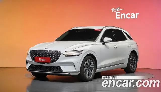Фотография автомобиля — Genesis GV70 Electrified