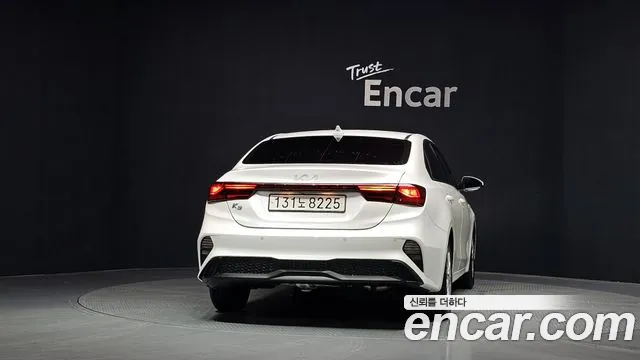 Фотография автомобиля — Kia K3