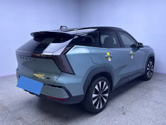 Geely Boyue L — Фото автомобиля 7