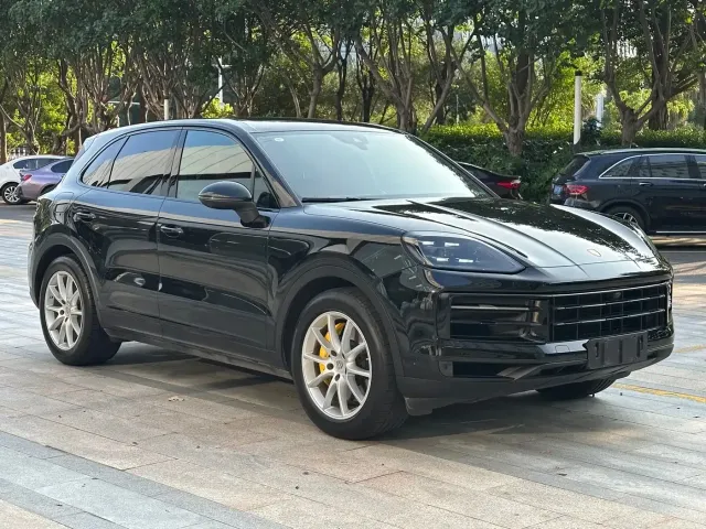 Porsche Cayenne 2024 Cayenne 3.0T — Фото автомобиля 3