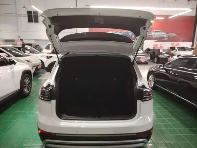 Volkswagen Tharu — Фото автомобиля 18