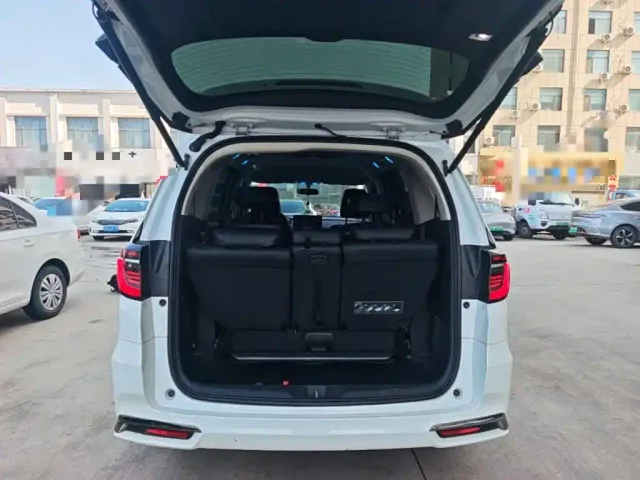 Honda Odyssey — Фото автомобиля 18