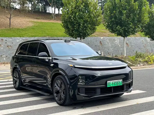 Li Auto L9 — Фото автомобиля 3