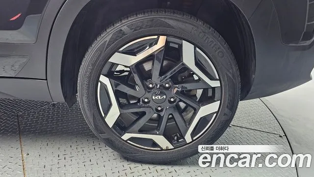 Kia Seltos — Фото автомобиля 5