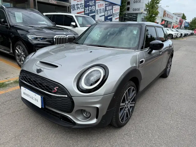 MINI Clubman — Фото автомобиля 3