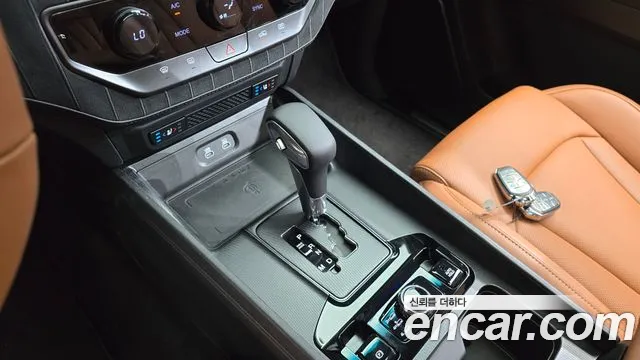 KG_Mobility_Ssangyong Musso Musso (Q300) Дизель 2.2 4WD — Фото автомобиля 6
