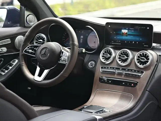 Mercedes-Benz GLC-Class — Фото автомобиля 11