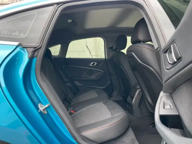 BMW 2 Series — Фото автомобиля 16