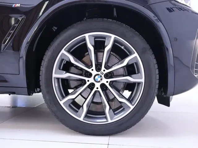 BMW X3 — Фото автомобиля 6