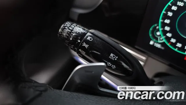 Hyundai Grandeur (New) Hybrid — Фото автомобиля 22