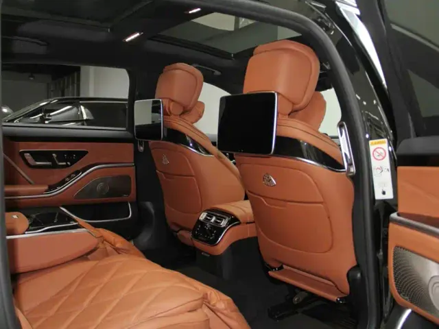 Mercedes-Benz Maybach S-Class — Фото автомобиля 11