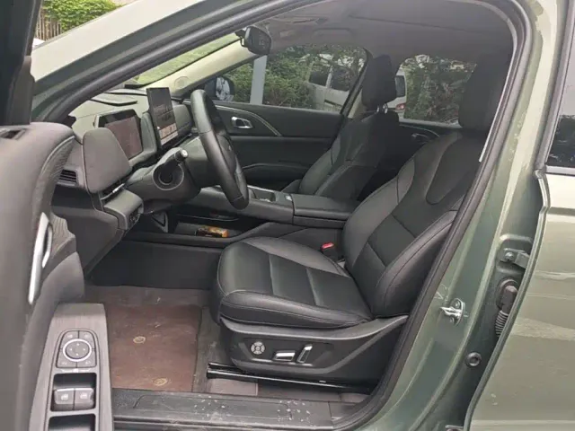 Haval Xiaolong MAX — Фото автомобиля 14
