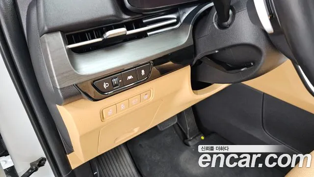 Kia Canival Carnival 4 поколение Бензин 9 мест Signature — Фото автомобиля 19